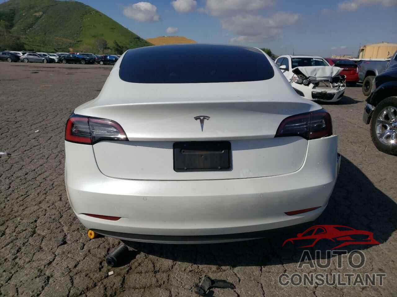 TESLA MODEL 3 2022 - 5YJ3E1EA6NF212089