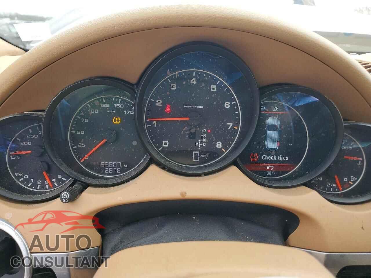 PORSCHE CAYENNE 2016 - WP1AA2A25GLA10933