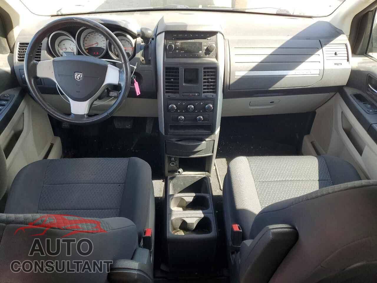 DODGE CARAVAN 2010 - 2D4RN3D12AR490268