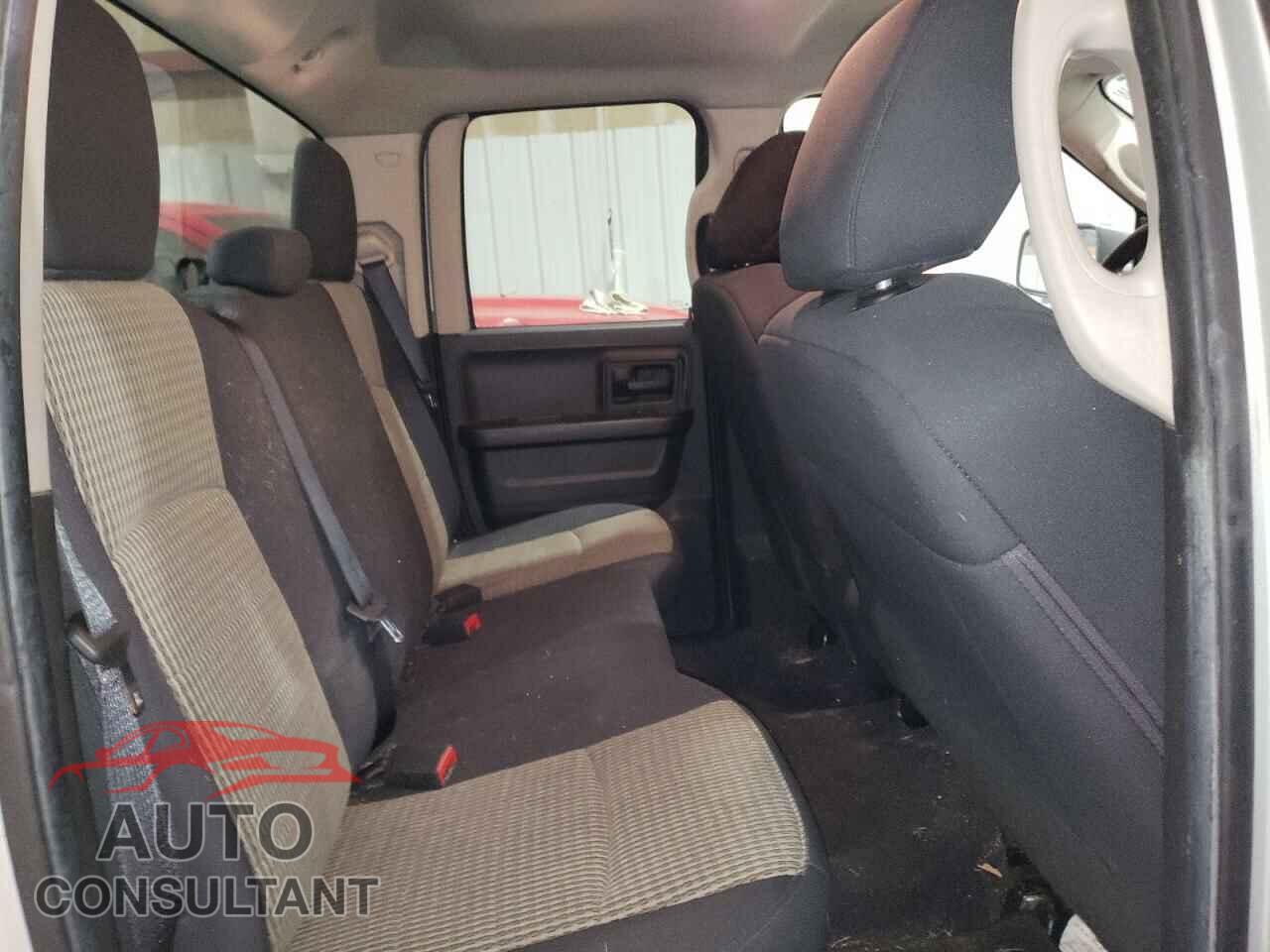 DODGE RAM 1500 2012 - 1C6RD7FT4CS240108