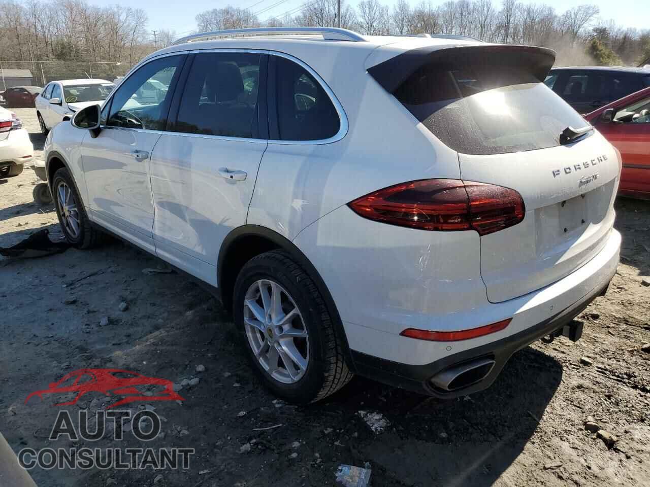 PORSCHE CAYENNE 2016 - WP1AA2A22GKA36864