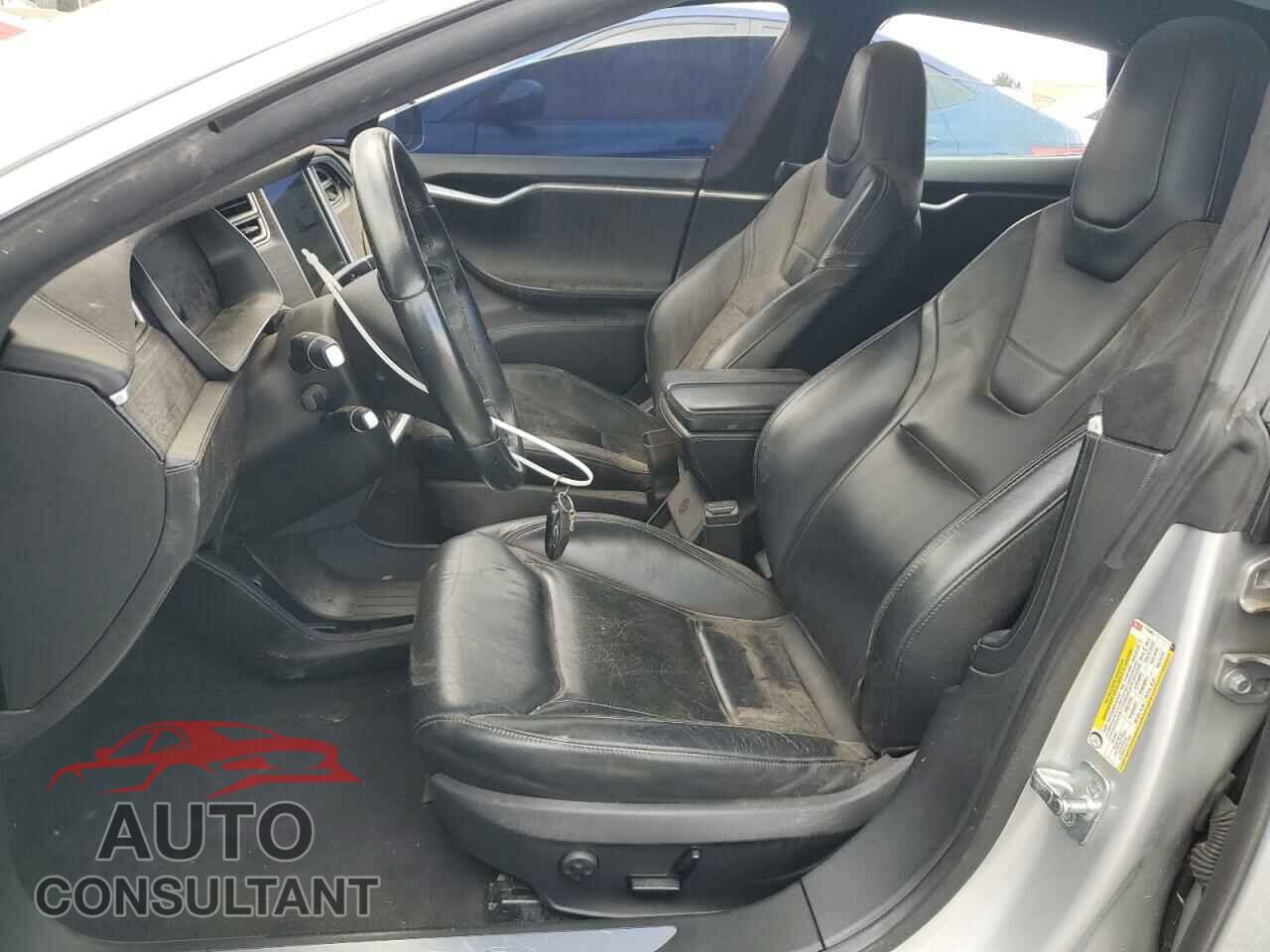 TESLA MODEL S 2015 - 5YJSA1E20FF116265
