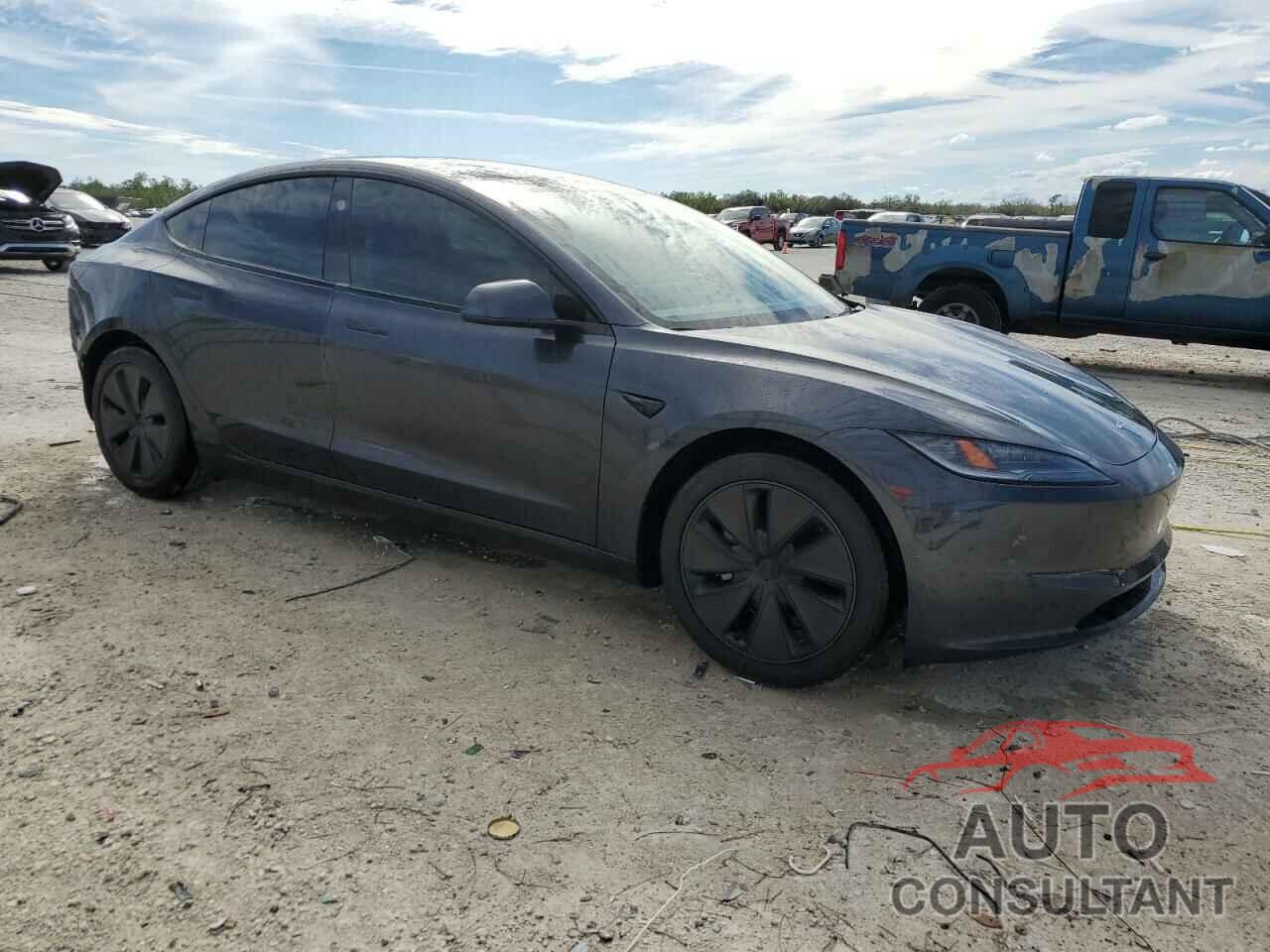 TESLA MODEL 3 2024 - 5YJ3E1EB3RF741286