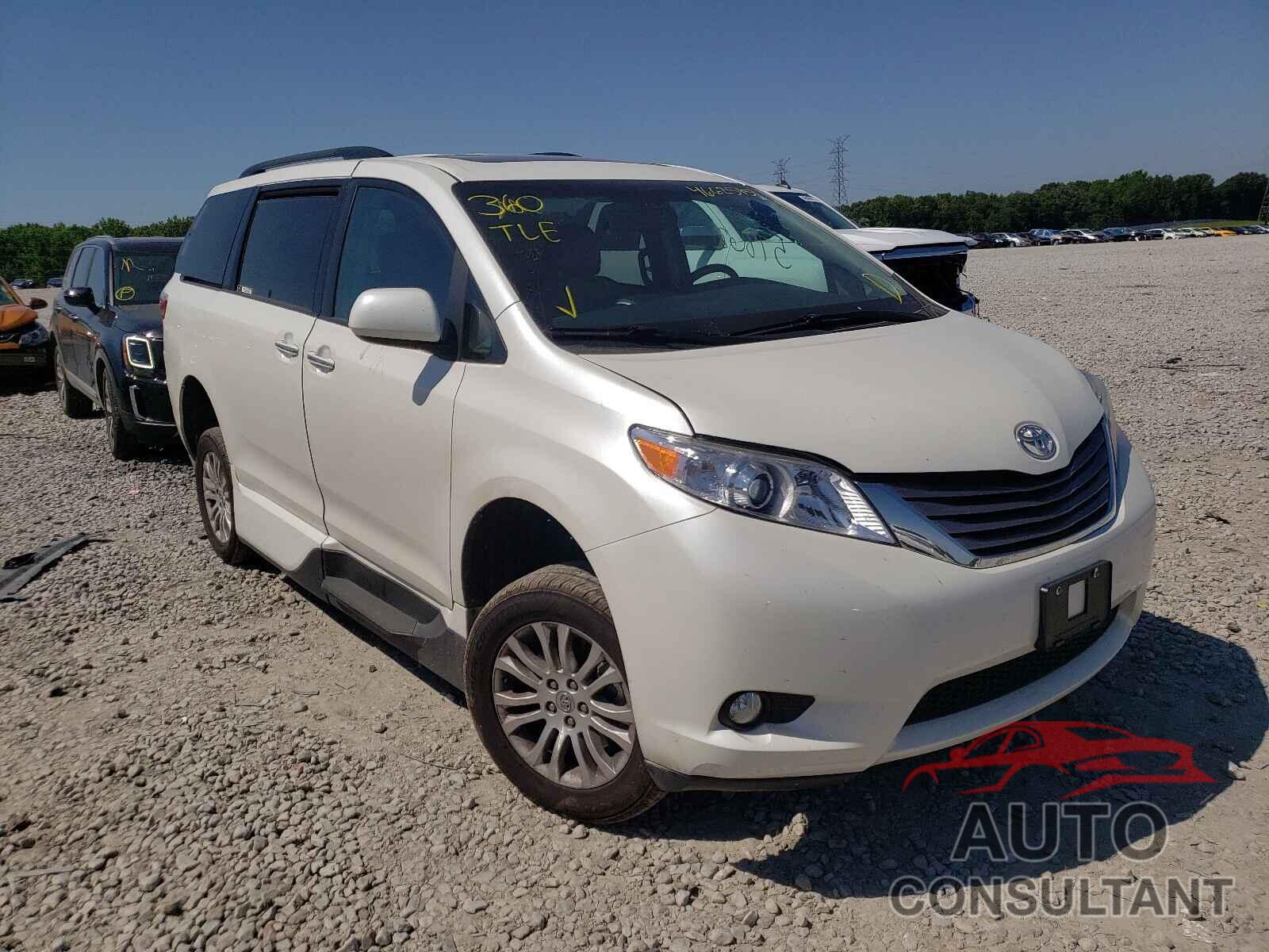 TOYOTA SIENNA 2017 - 5TDYZ3DCXHS773209