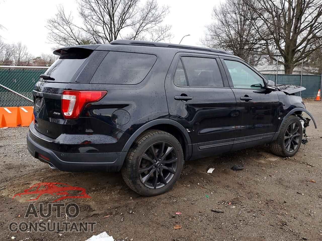 FORD EXPLORER 2018 - 1FM5K8D82JGA75673