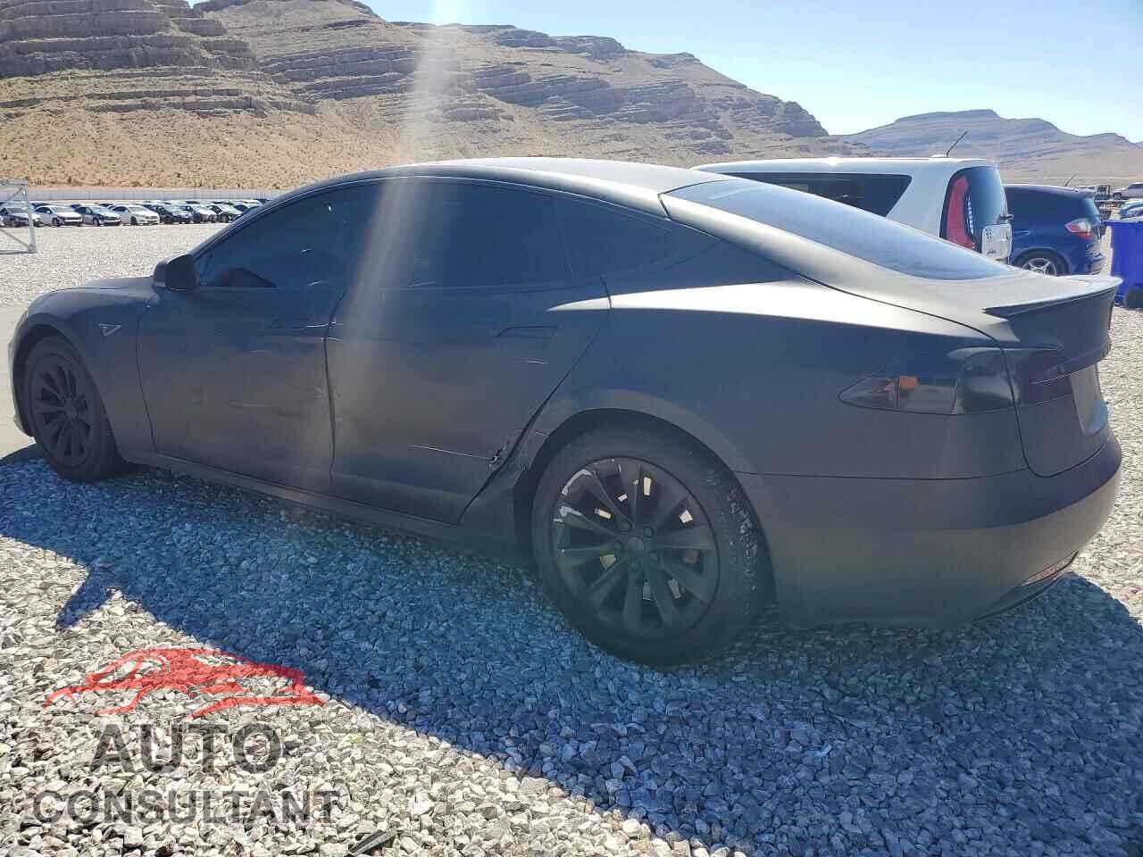 TESLA MODEL S 2016 - 5YJSA1E13GF153299