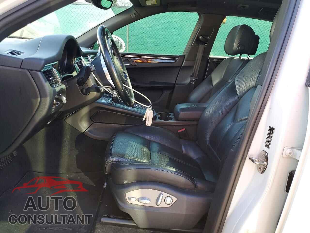 PORSCHE MACAN 2015 - WP1AB2A51FLB73696