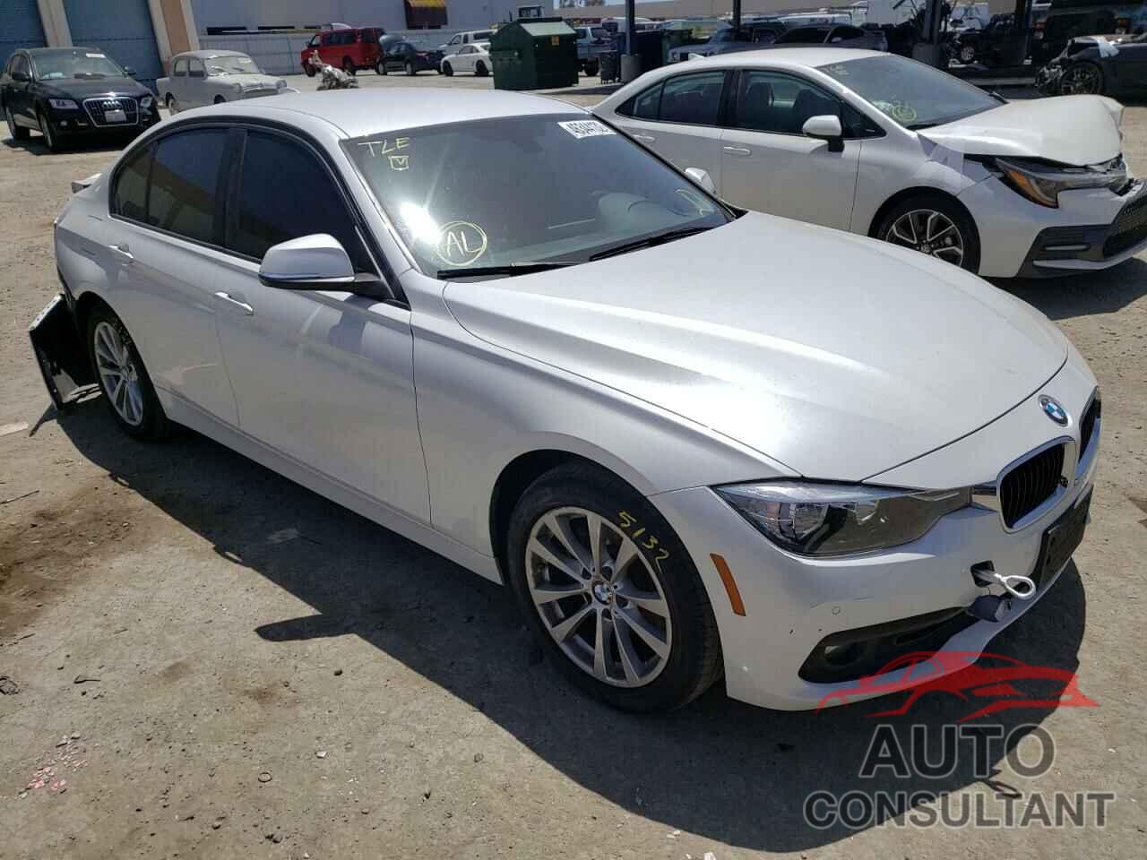 BMW 3 SERIES 2017 - WBA8E1G31HNU18721