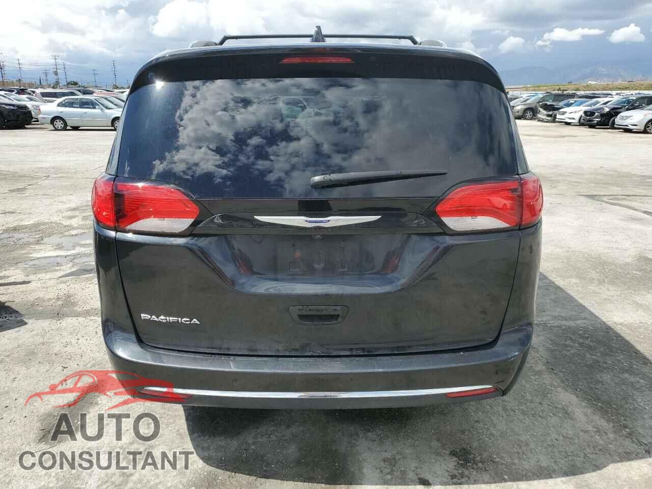 CHRYSLER PACIFICA 2018 - 2C4RC1BGXJR277101