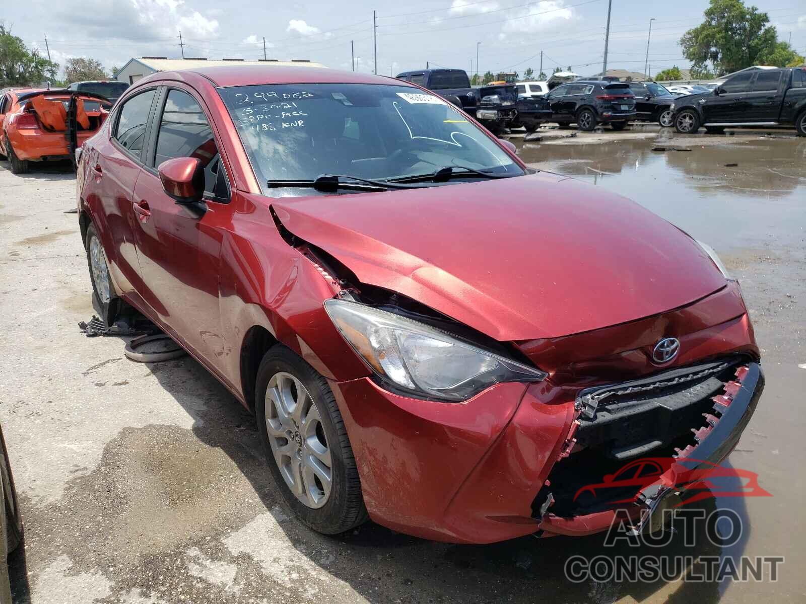 TOYOTA YARIS 2017 - 3MYDLBYV7HY171609
