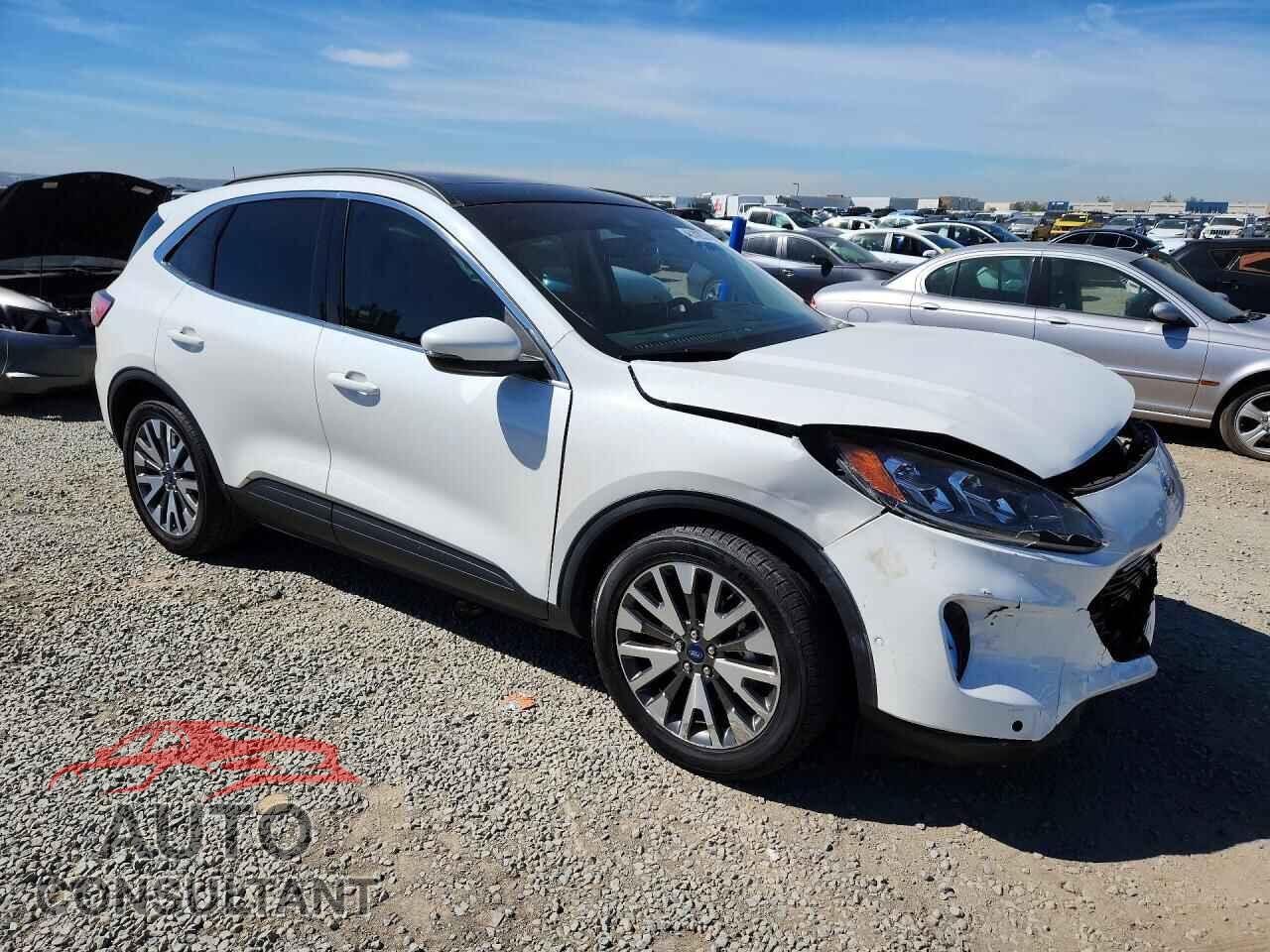 FORD ESCAPE 2020 - 1FMCU0DZ3LUA39622