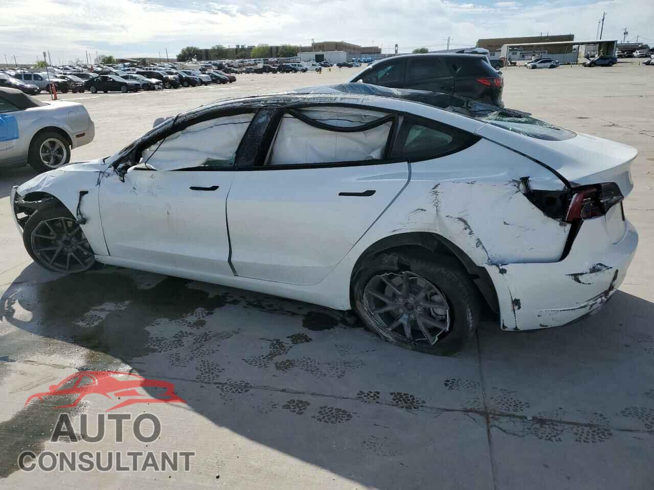 TESLA MODEL 3 2023 - 5YJ3E1EA4PF447626
