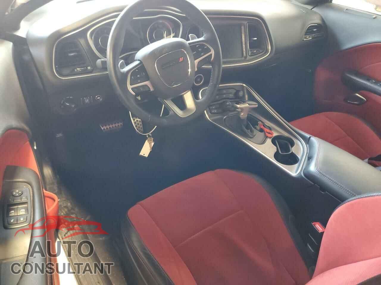 DODGE CHALLENGER 2016 - 2C3CDZBT7GH213972