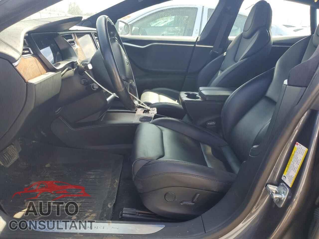 TESLA MODEL S 2018 - 5YJSA1E26JF243496