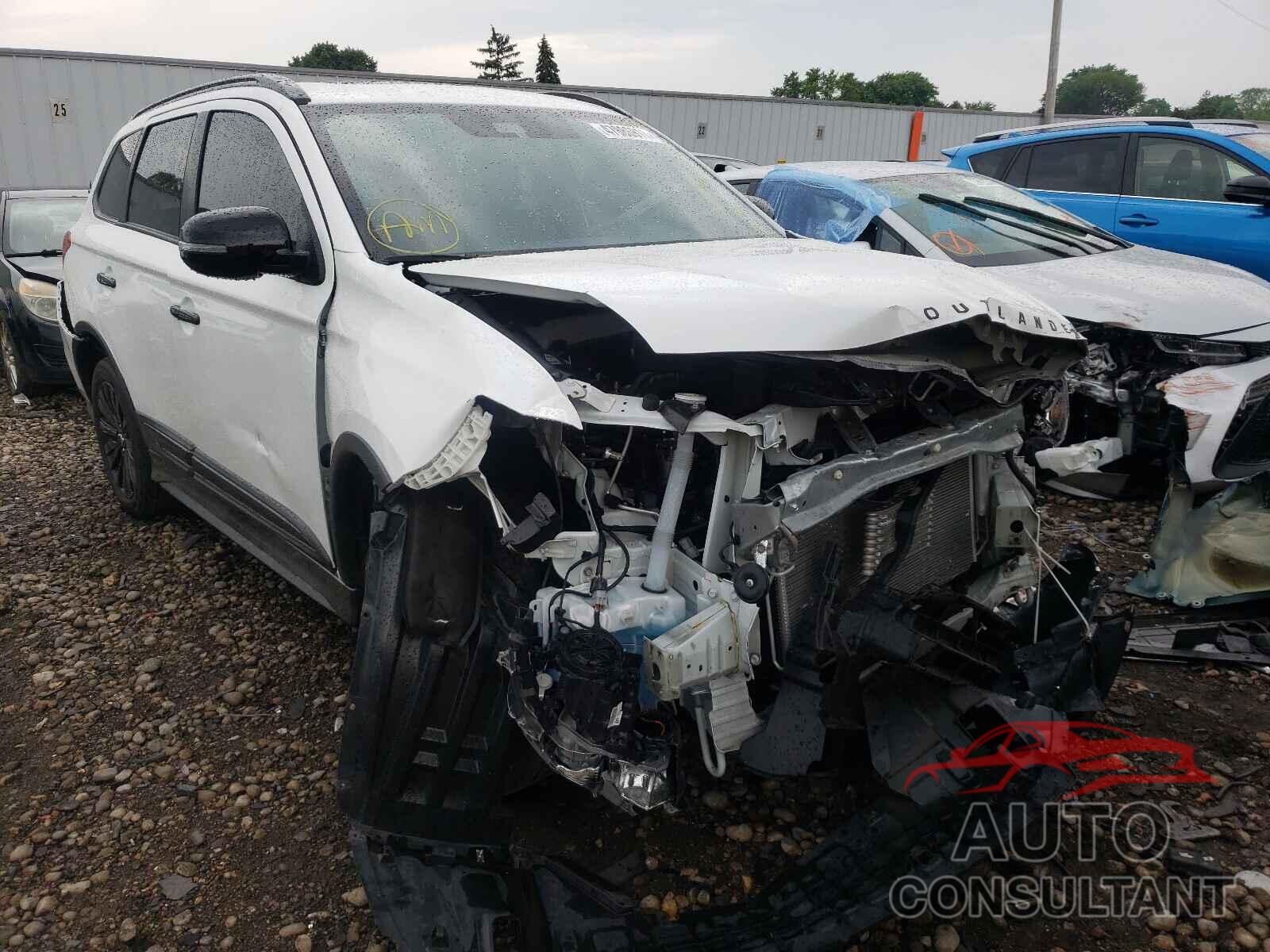 MITSUBISHI OUTLANDER 2020 - JA4AZ3A39LZ025008