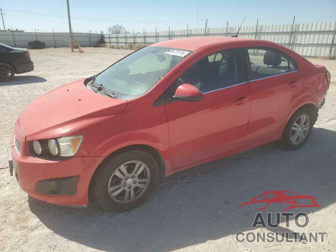 CHEVROLET SONIC 2014 - 1G1JC5SH8E4179909