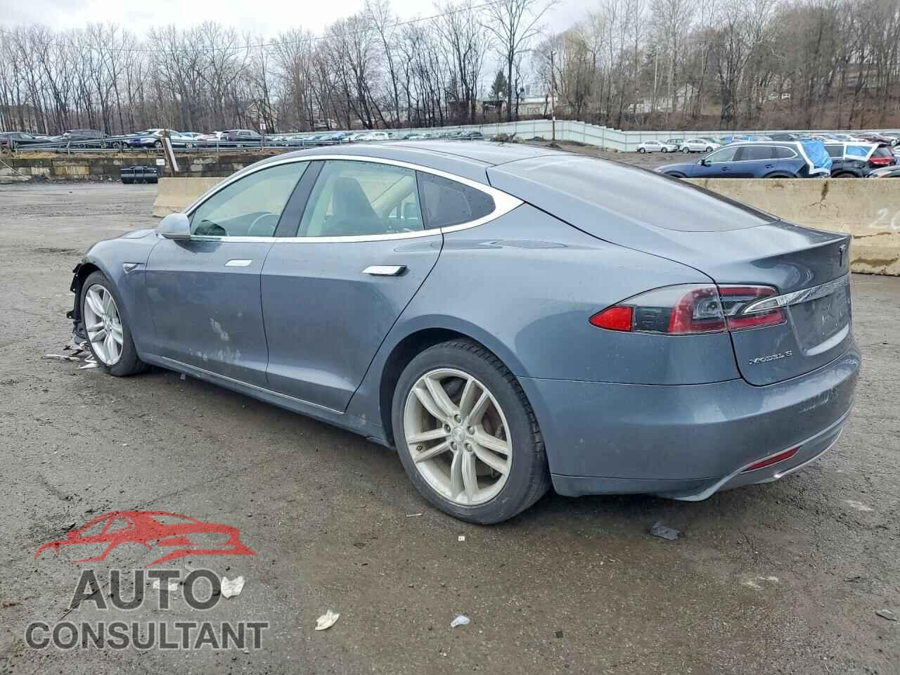 TESLA MODEL S 2014 - 5YJSA1H17EFP35849
