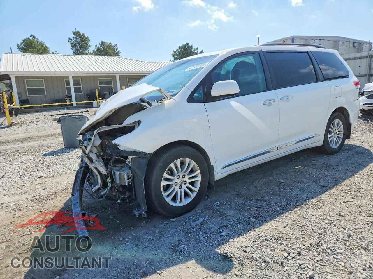 TOYOTA SIENNA 2011 - 5TDYK3DC2BS175563