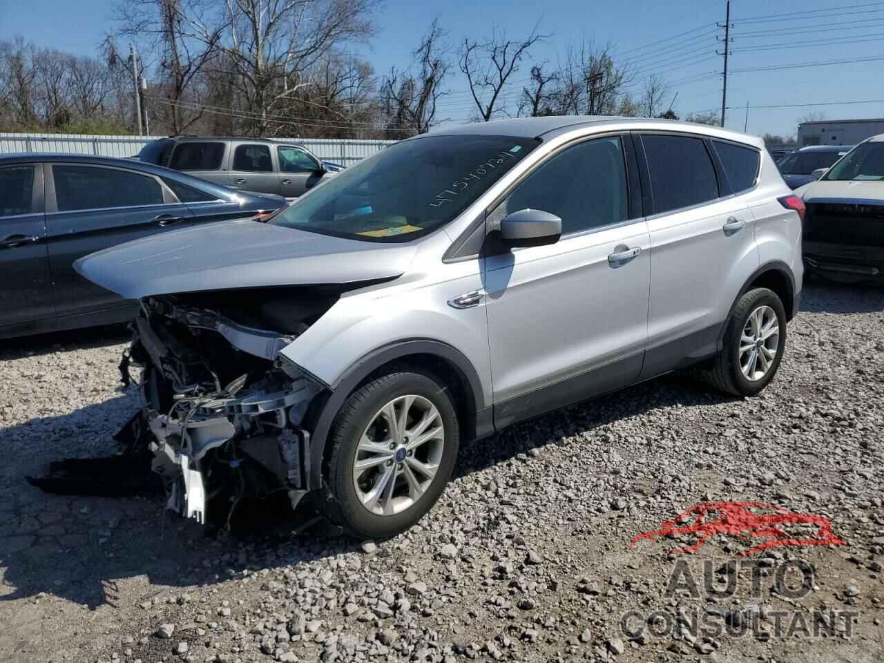 FORD ESCAPE 2019 - 1FMCU9GD3KUA05313
