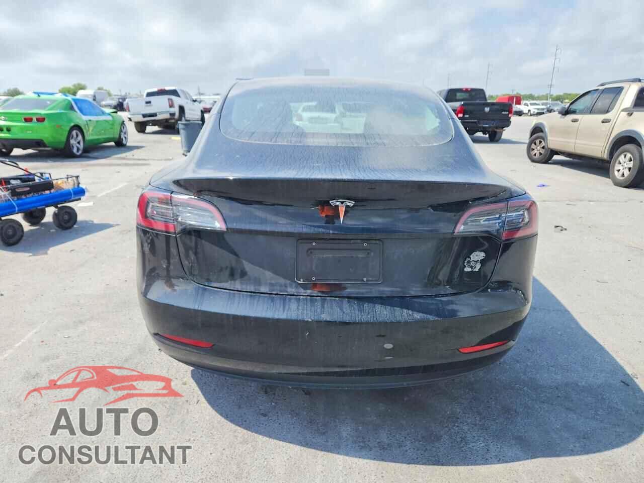 TESLA MODEL 3 2023 - 5YJ3E1EA0PF549330