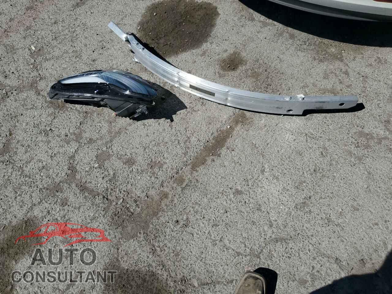 TESLA MODEL 3 2021 - 5YJ3E1EA4MF053071
