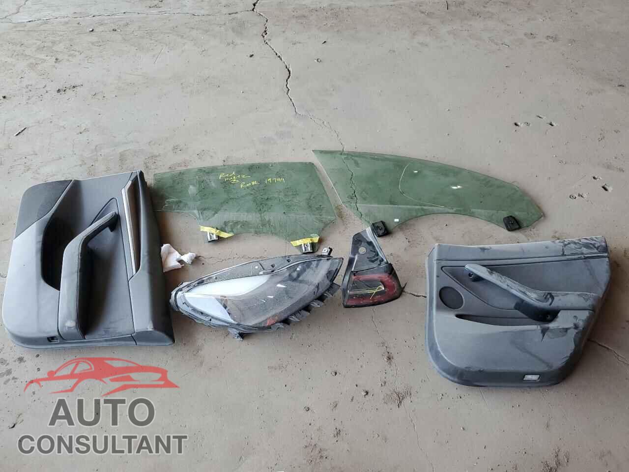 TESLA MODEL 3 2022 - 5YJ3E1EA5NF186312