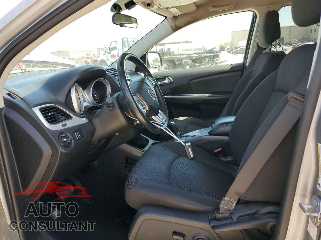 DODGE JOURNEY 2017 - 3C4PDCBB7HT612472