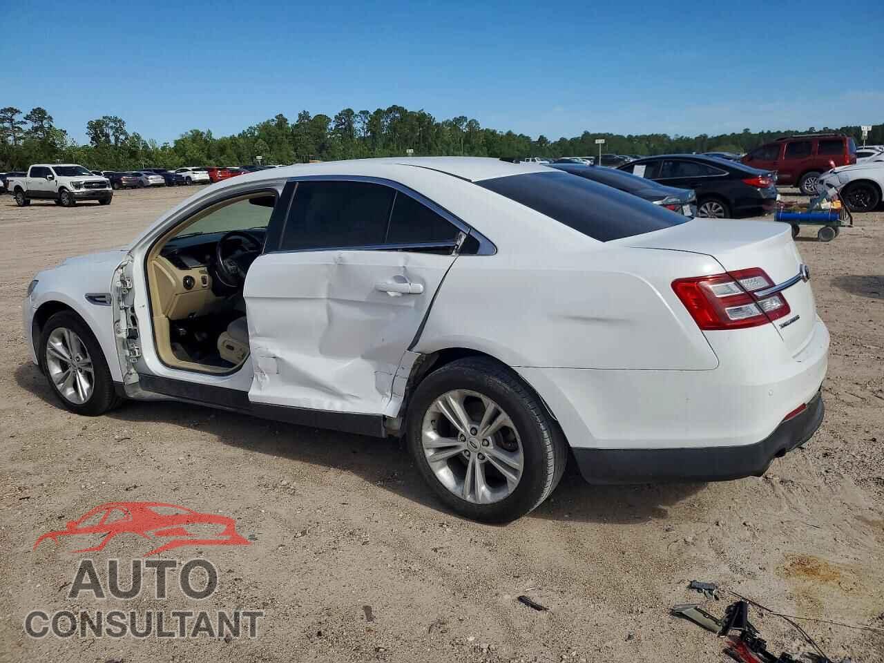 FORD TAURUS 2013 - 1FAHP2E88DG109303