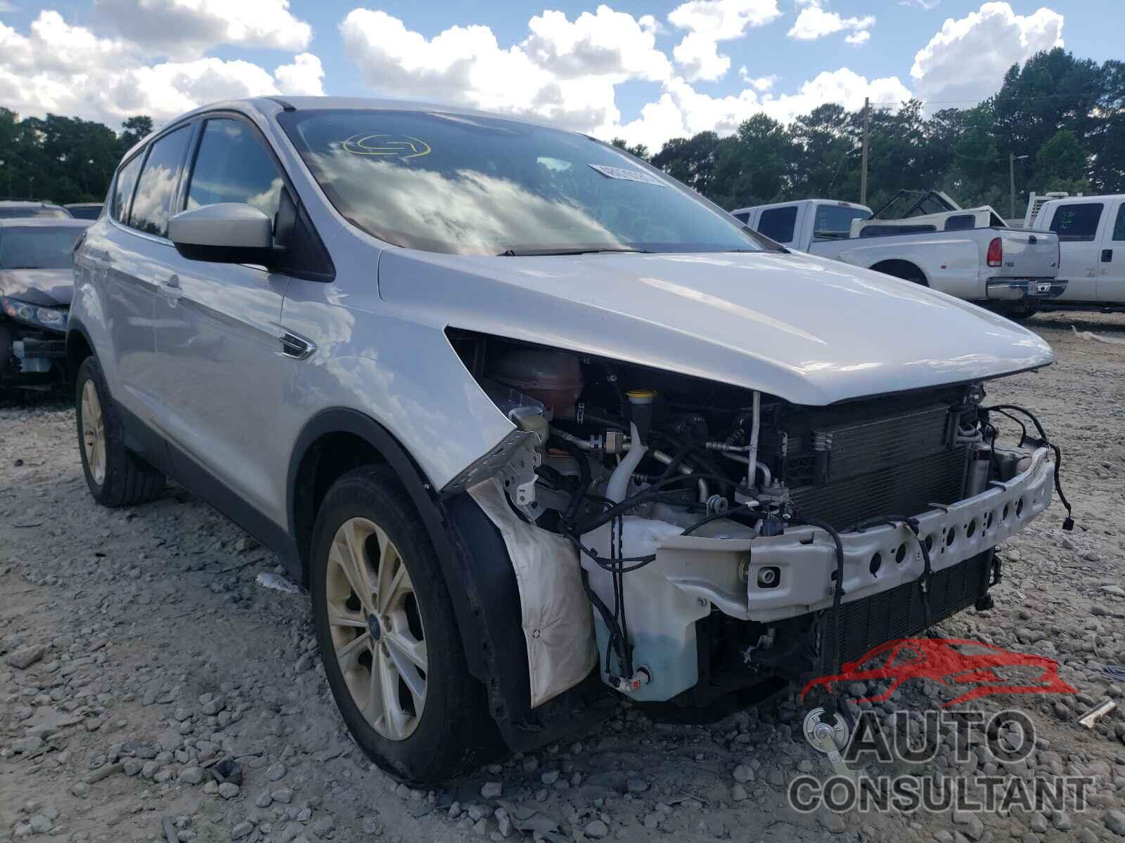 FORD ESCAPE 2017 - 1FMCU0GD1HUE84920