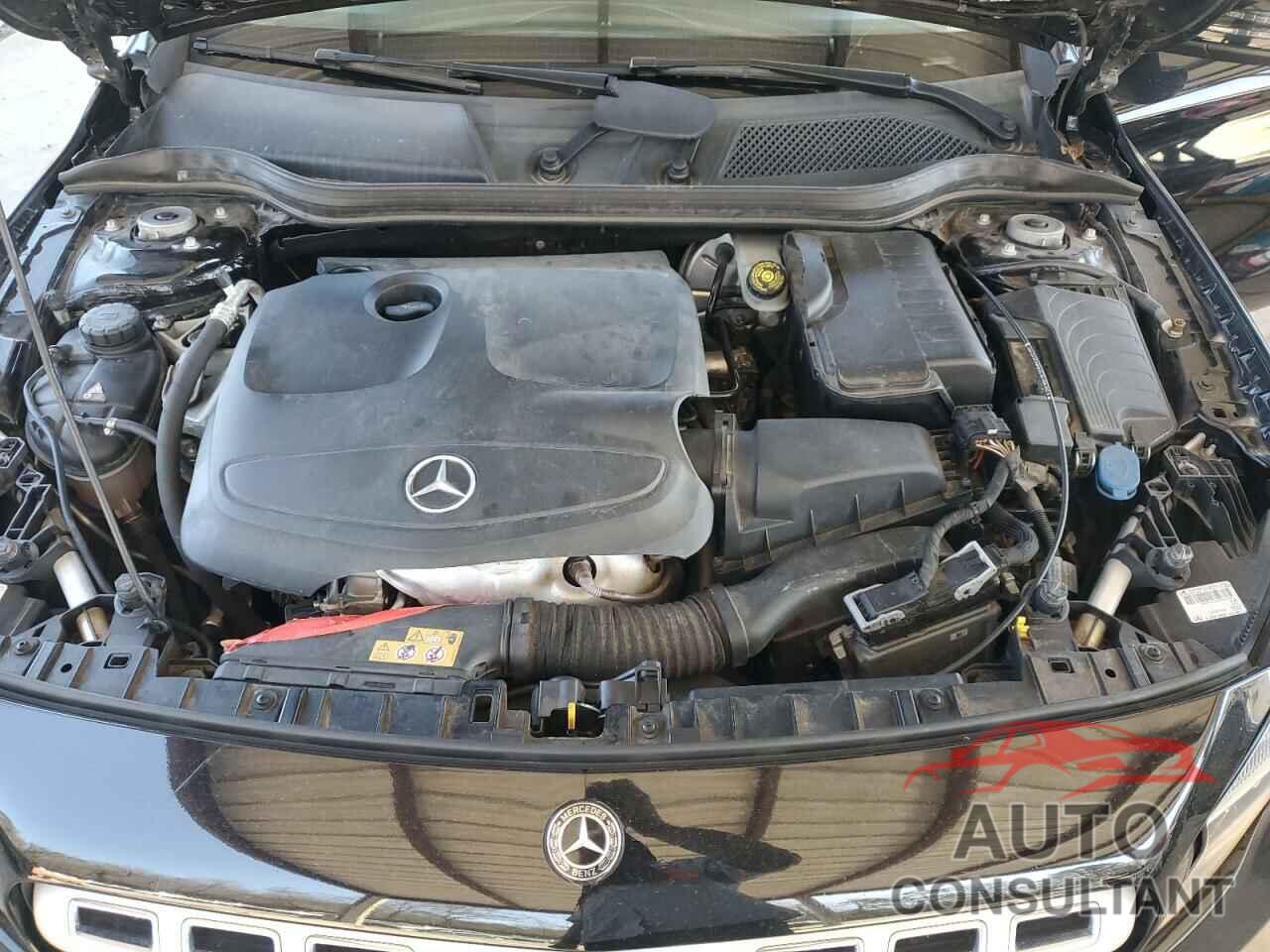MERCEDES-BENZ GLA-CLASS 2018 - WDCTG4EB3JJ421436