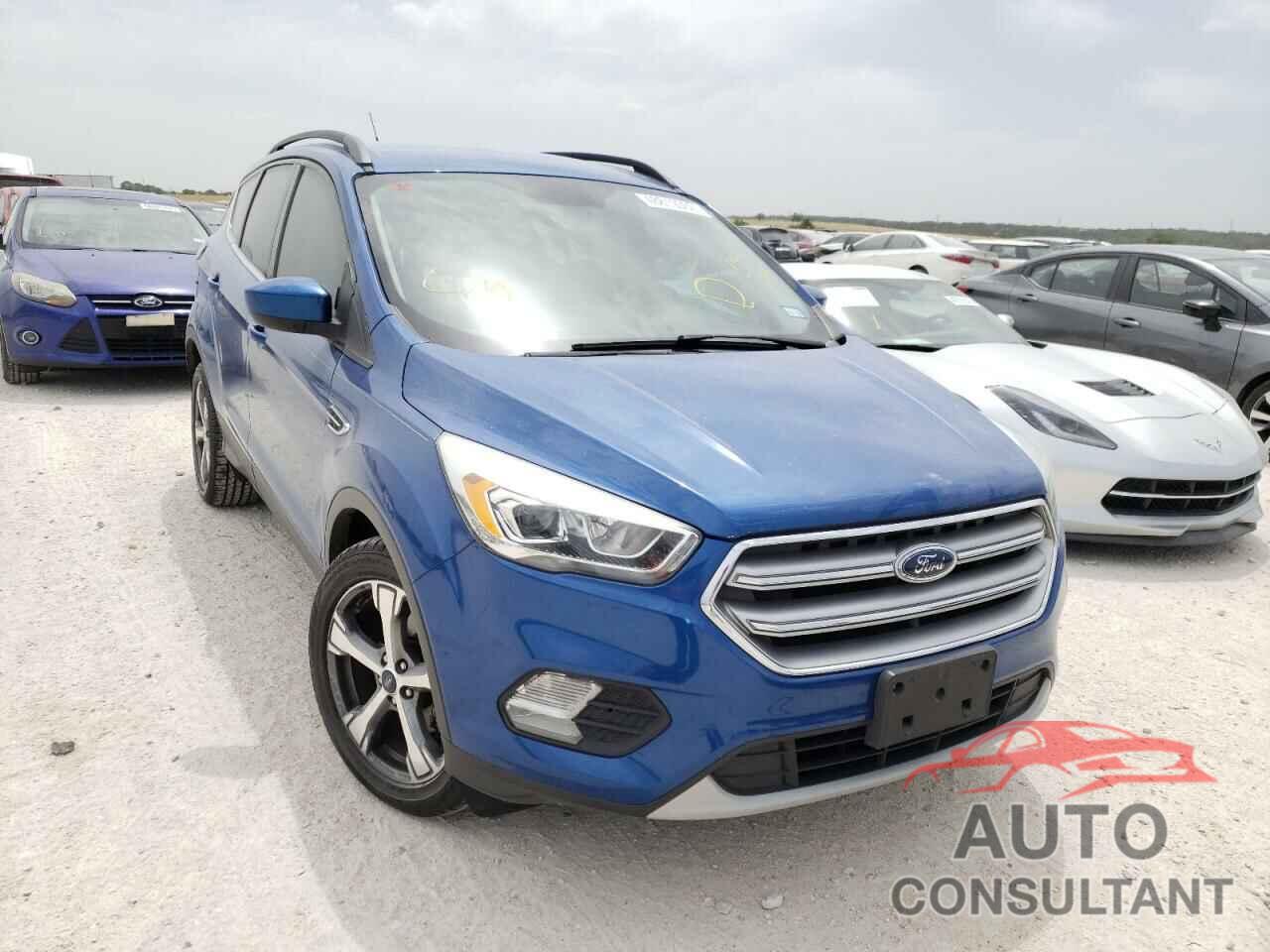 FORD ESCAPE 2017 - 1FMCU0GD3HUC34174
