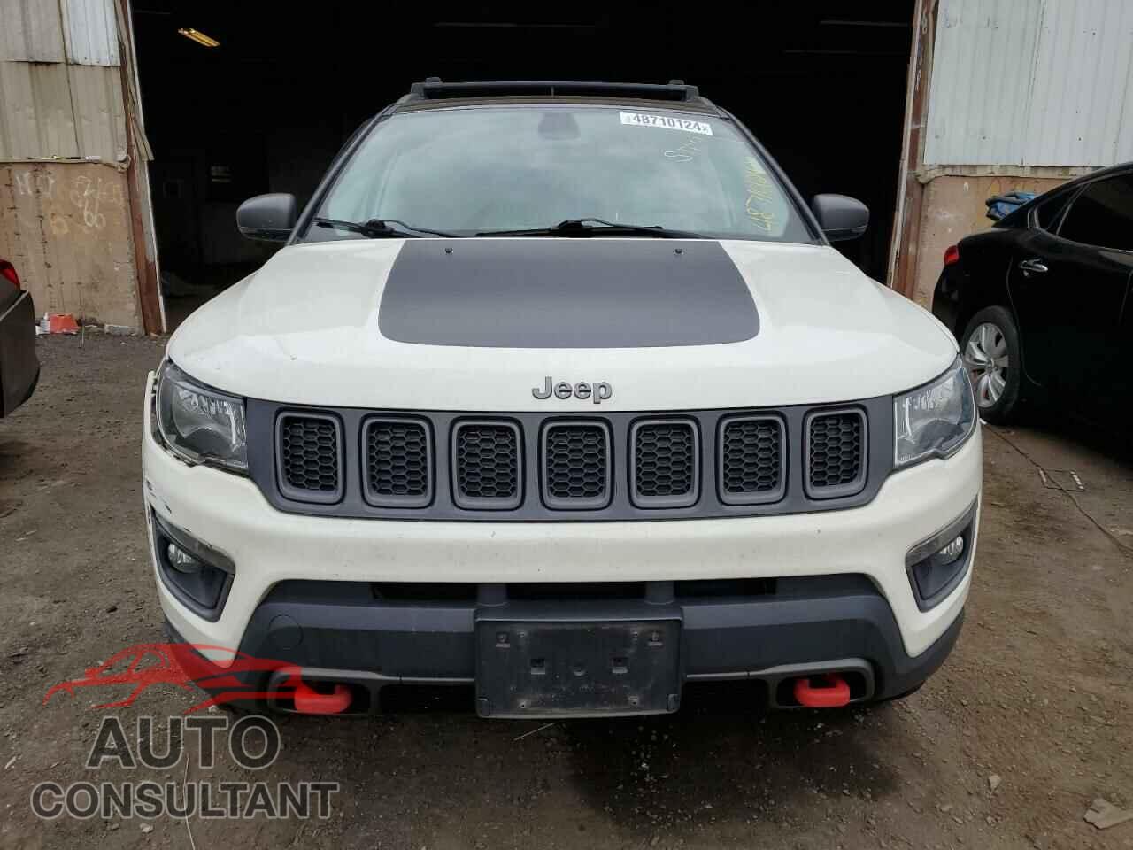 JEEP COMPASS 2017 - 3C4NJDDB2HT630753