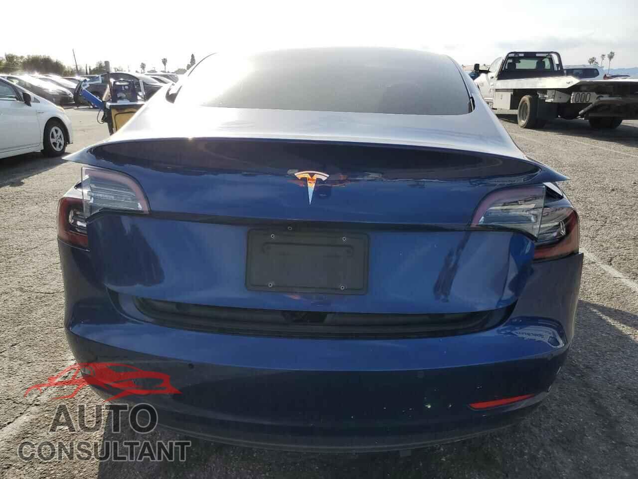 TESLA MODEL 3 2021 - 5YJ3E1EA1MF051178