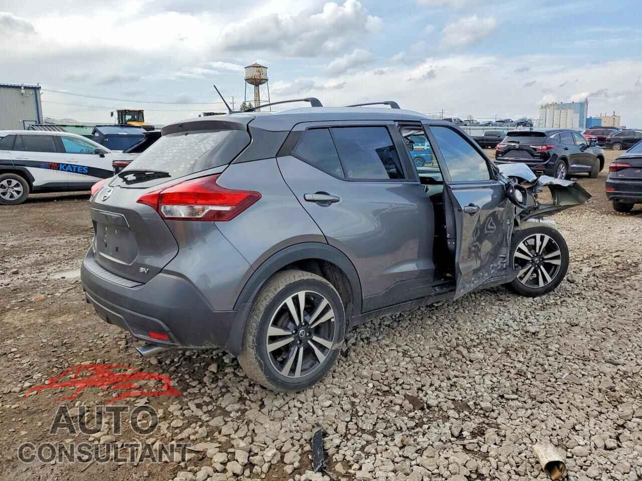 NISSAN KICKS 2019 - 3N1CP5CU3KL558096