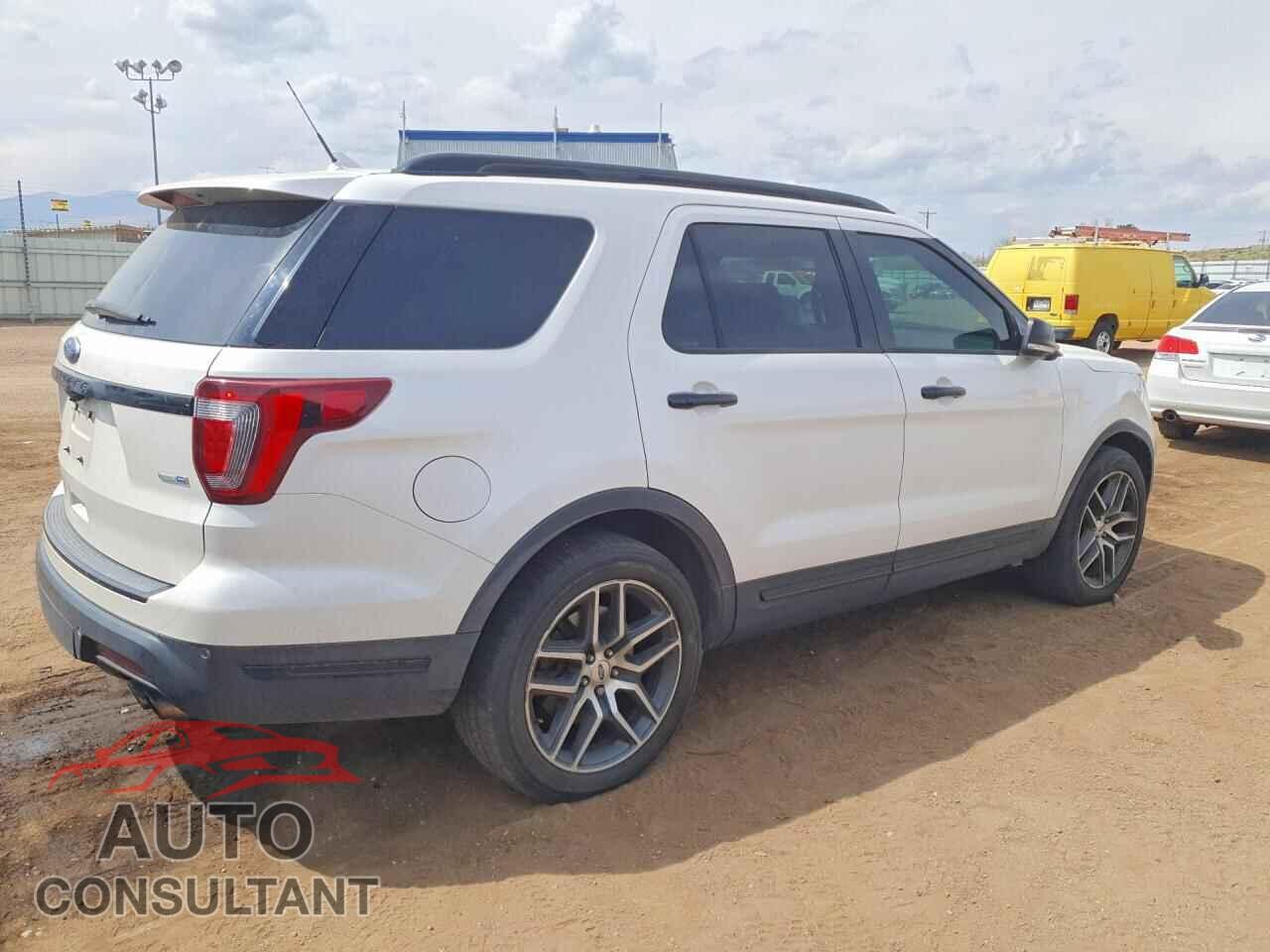 FORD EXPLORER 2018 - 1FM5K8GT7JGB31073