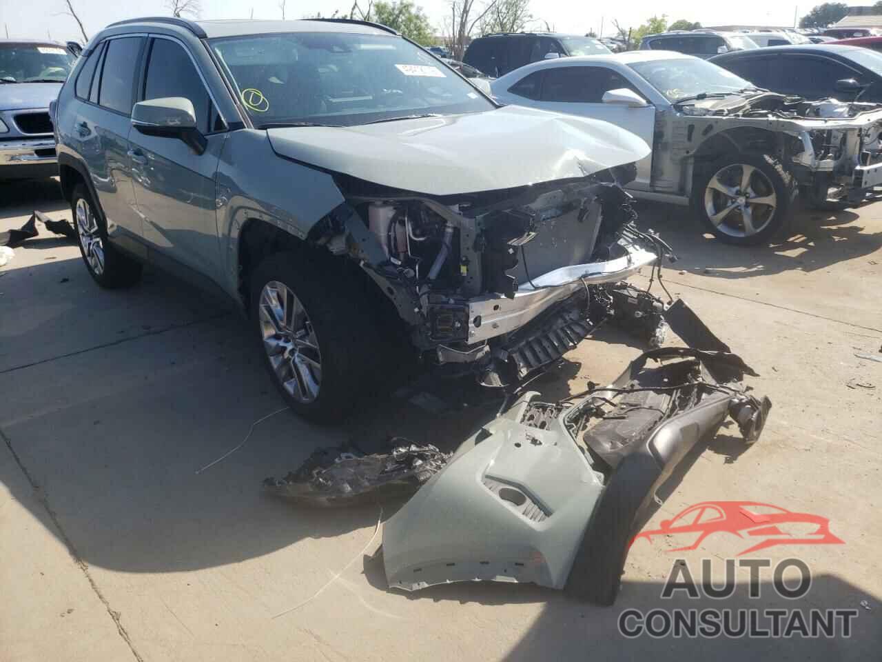 TOYOTA RAV4 2021 - 2T3C1RFV0MW166568