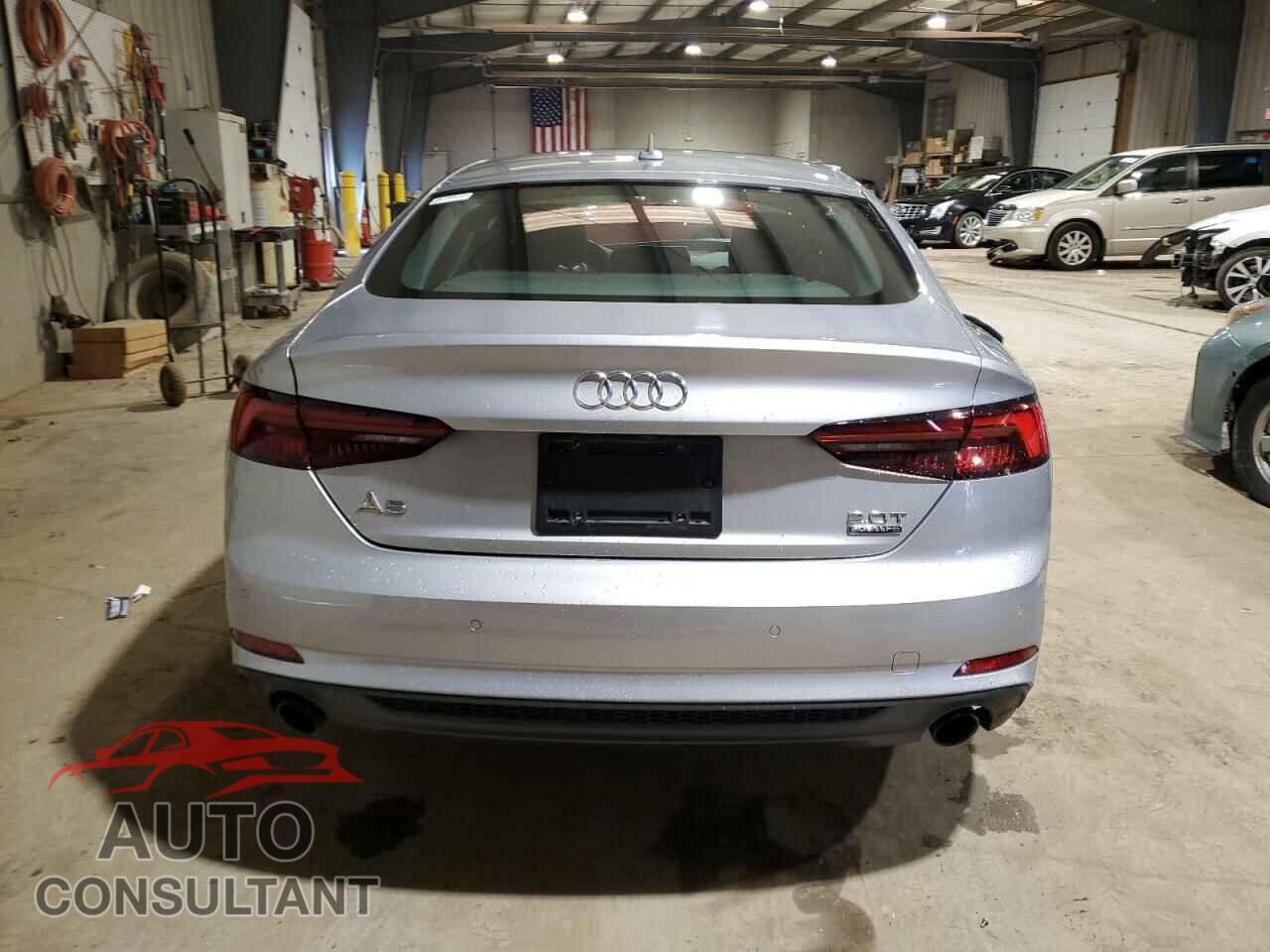 AUDI A5 2018 - WAUENCF5XJA067595