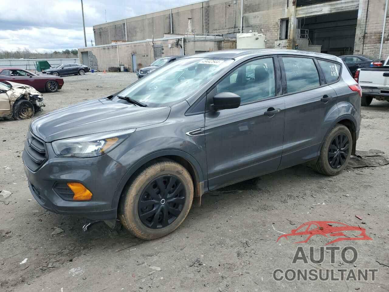 FORD ESCAPE 2018 - 1FMCU0F7XJUB03552