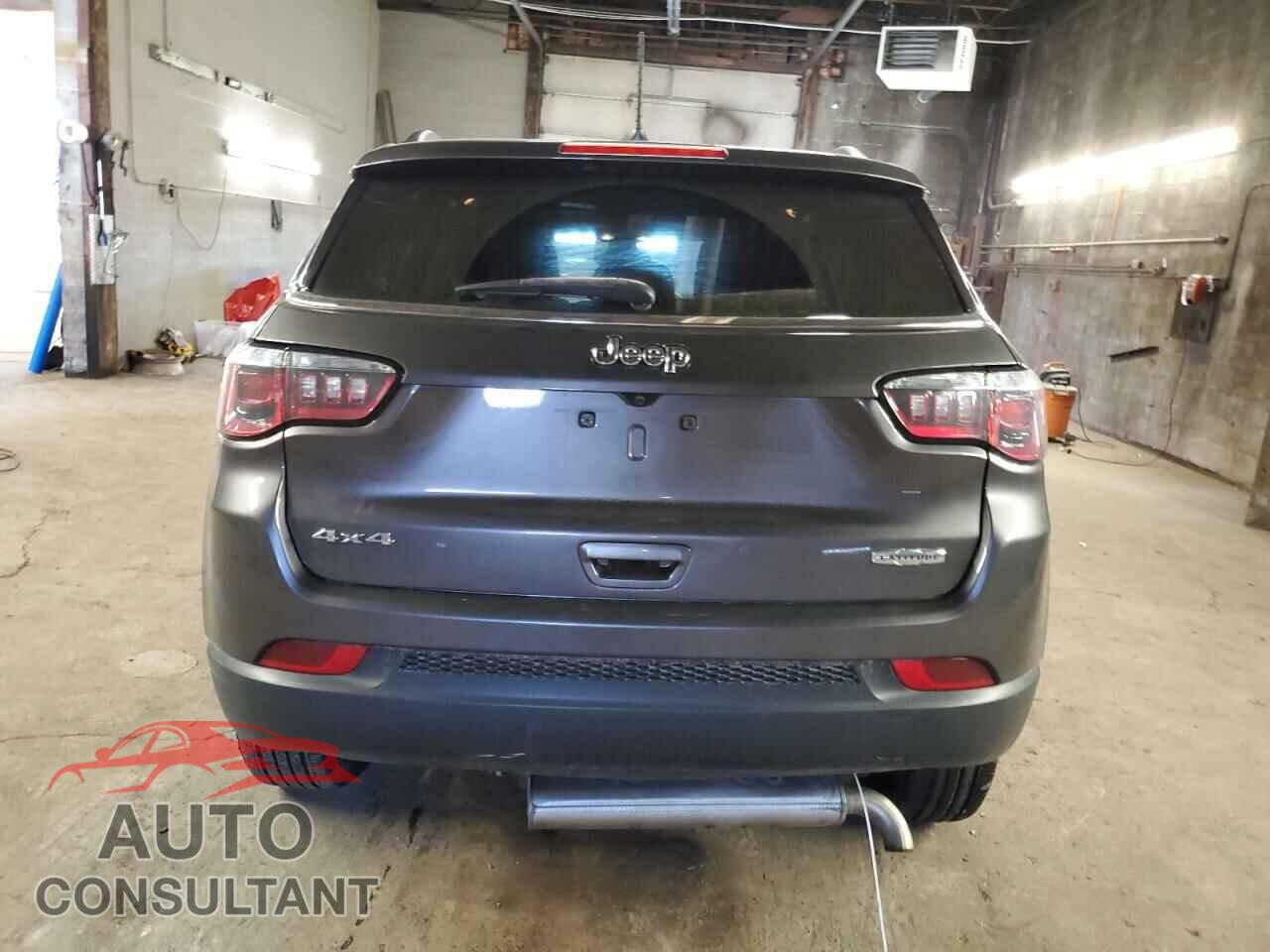 JEEP COMPASS 2019 - 3C4NJDBBXKT807771
