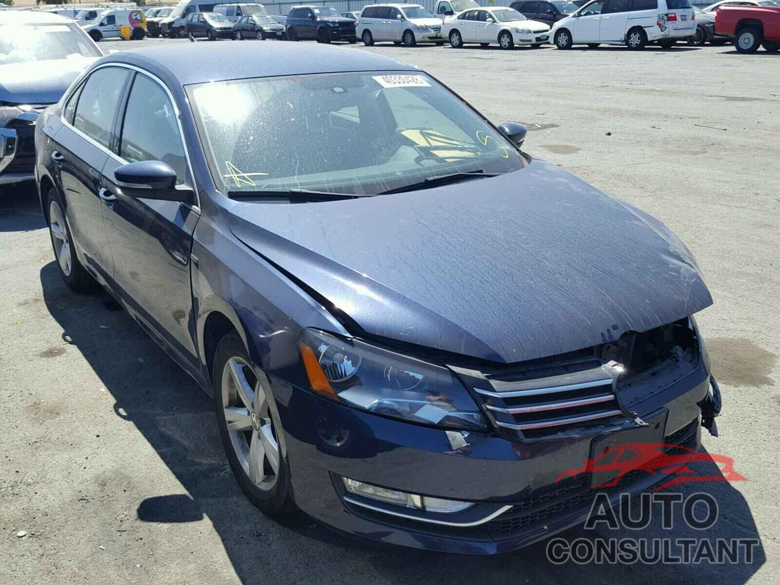 VOLKSWAGEN PASSAT 2015 - 1VWAT7A39FC117612