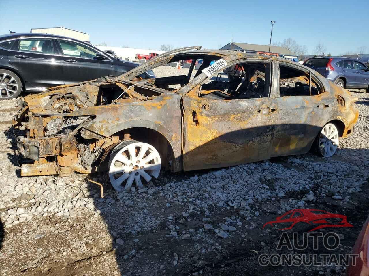 TOYOTA CAMRY 2019 - 4T1B11HK8KU199856