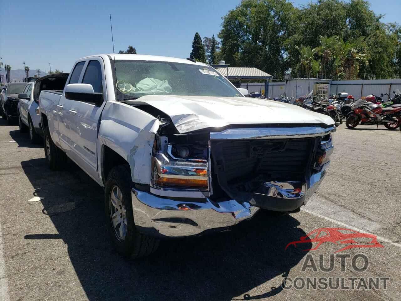 CHEVROLET SILVERADO 2018 - 1GCRCREH5JZ312359