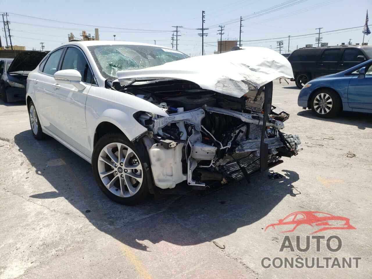 FORD FUSION 2019 - 3FA6P0SU8KR284833