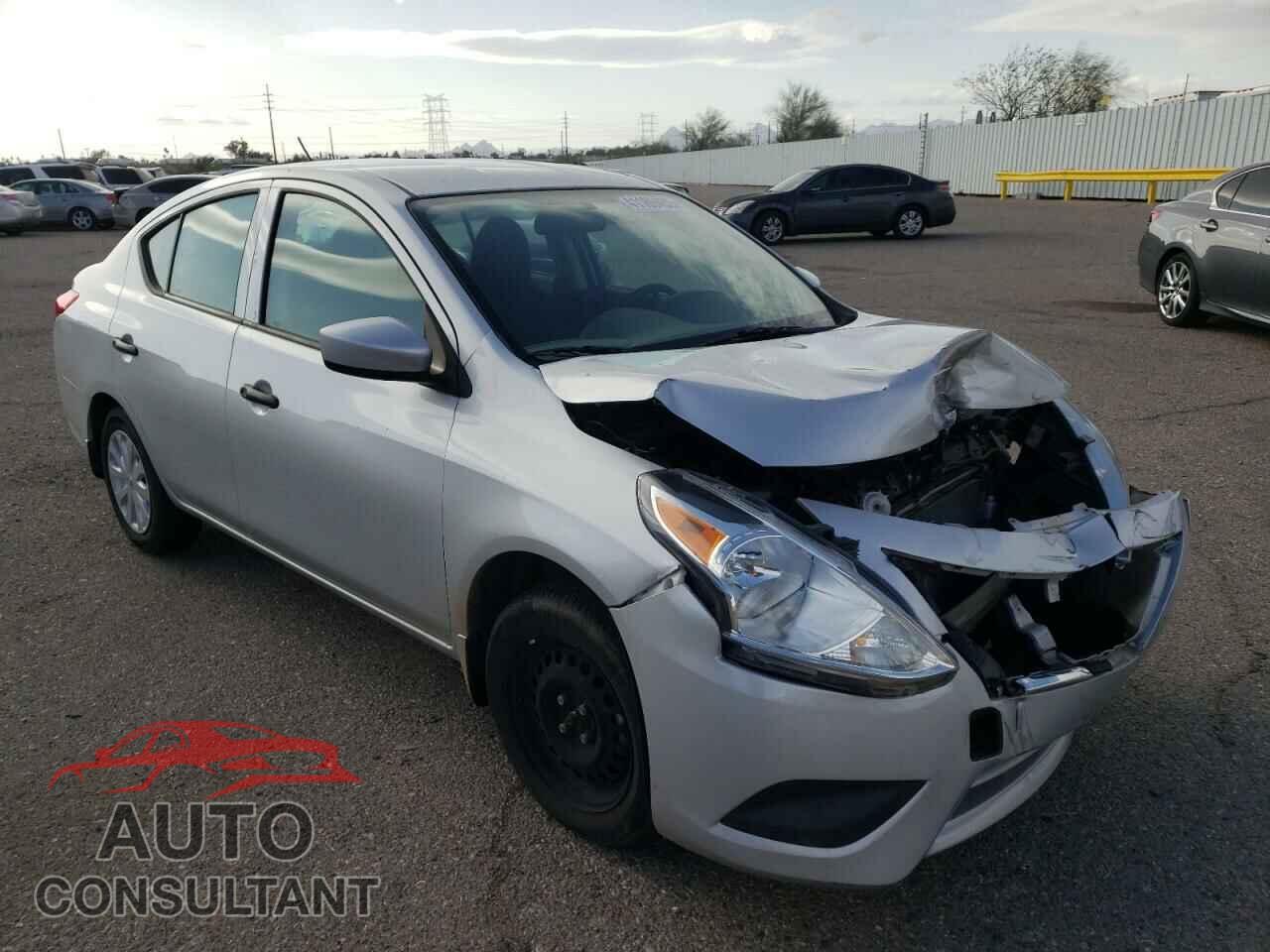NISSAN VERSA 2017 - 3N1CN7AP3HL863041