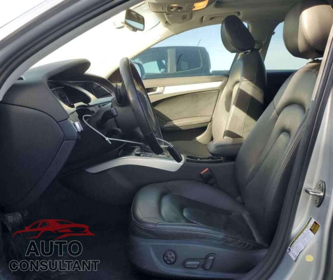 AUDI A4 2012 - WAUWFBFL1CA113537