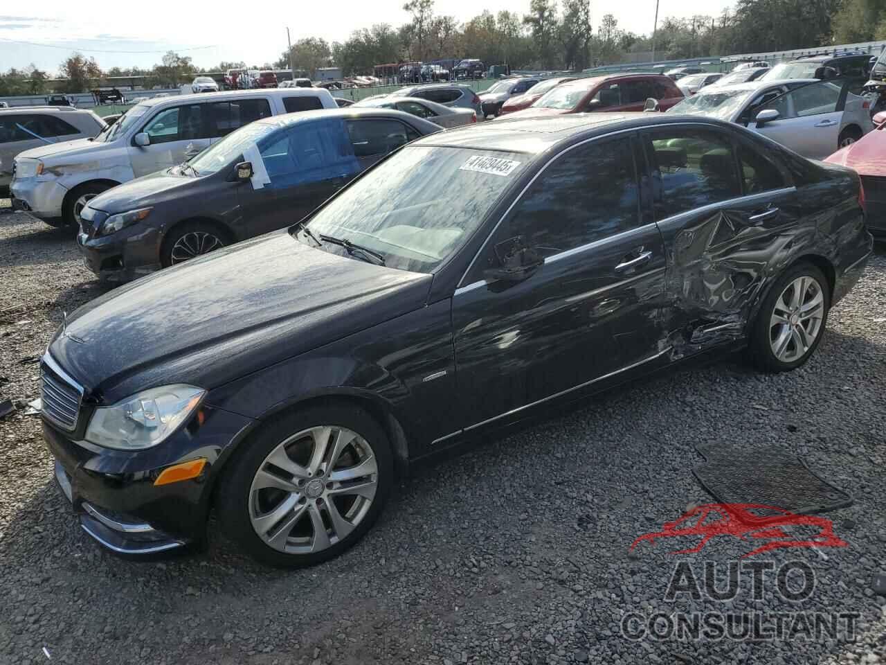 MERCEDES-BENZ C-CLASS 2012 - WDDGF4HB0CR221839