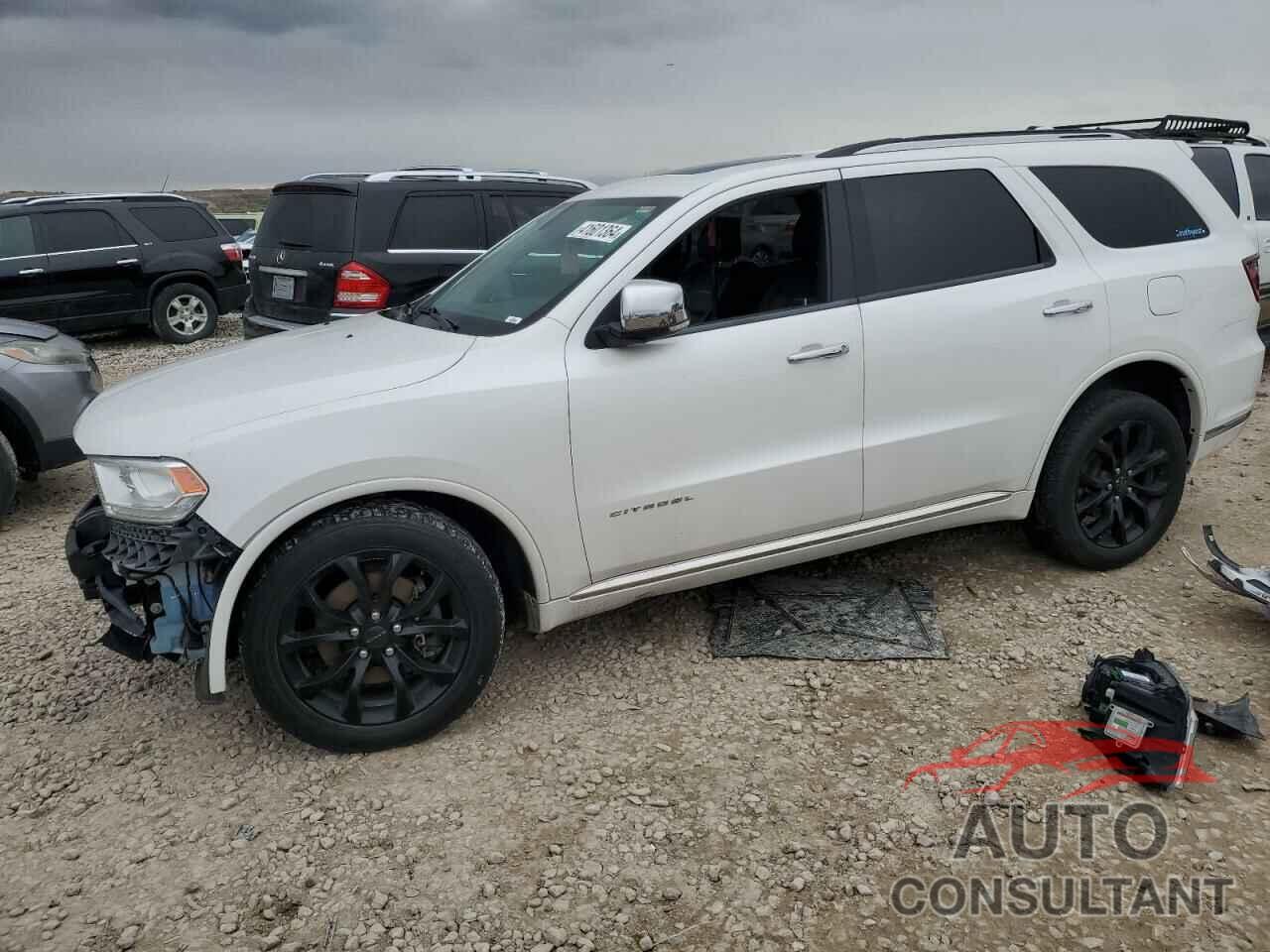 DODGE DURANGO 2018 - 1C4SDJETXJC219408