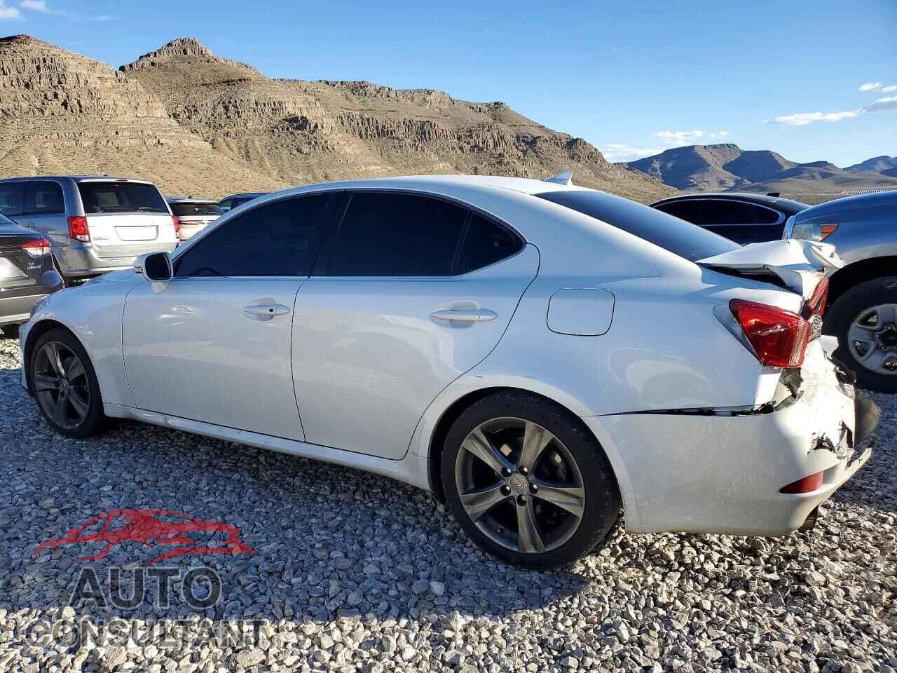 LEXUS IS 2013 - JTHBF5C25D5185753