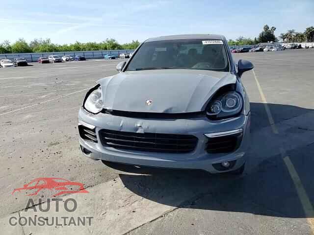 PORSCHE CAYENNE 2015 - WP1AB2A23FLA56353