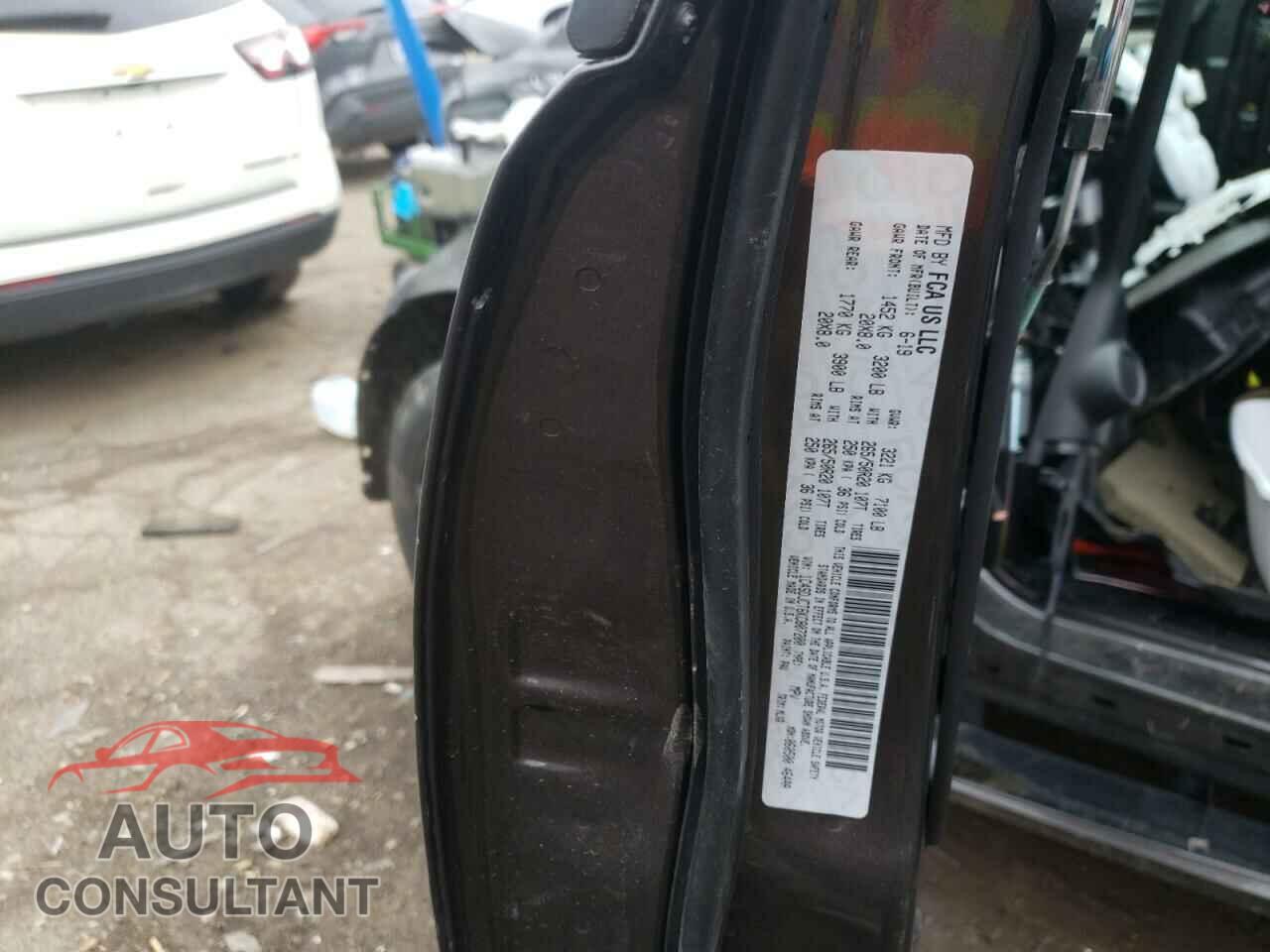 DODGE DURANGO 2019 - 1C4SDJCT6KC807200